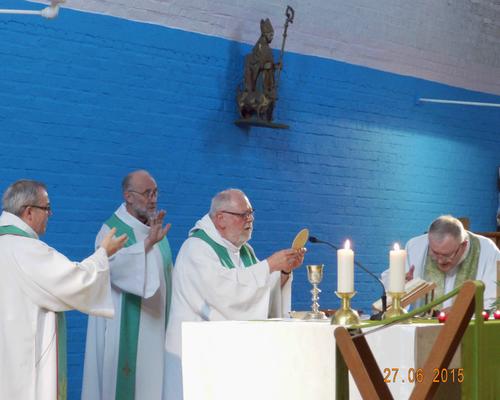 2015-06-27-30ans sacerdoce Pierre Defaux2