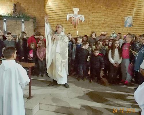 2015-12-24-messe de minuit a Ste Therese