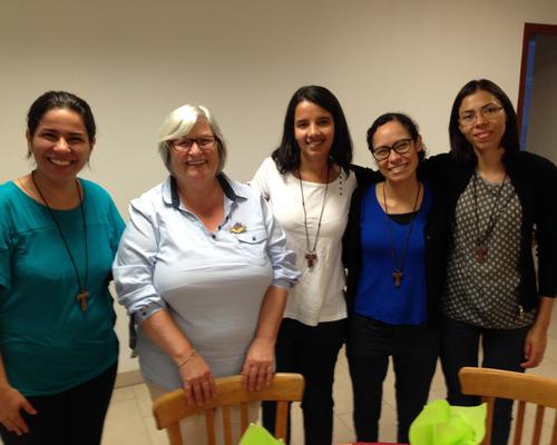 Elma, Marite, Rosana, Fabienne et Ariane