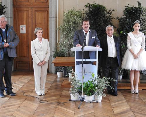 réception à la mairie