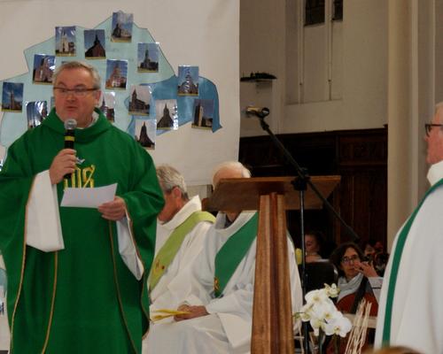 2017-09-17  Messe d'installation du doyen et de l'