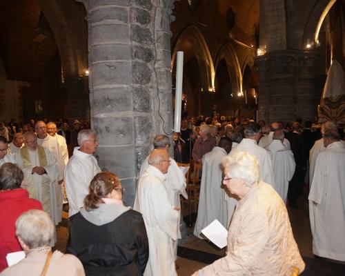 La vierge va faire son tour ... de  église St Géry