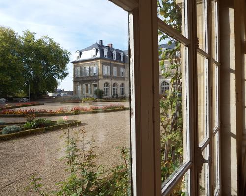 espace Ste B. à Nevers/ vue de l'intérieur