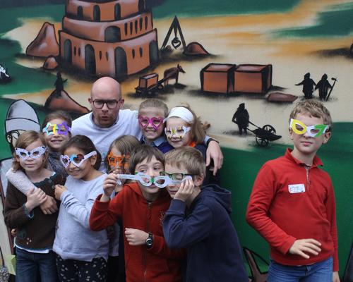 équipe lanternes avec ses lunettes