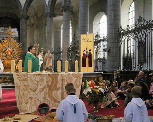 1710_JMM_Messe du dimanche collégiale SP  44