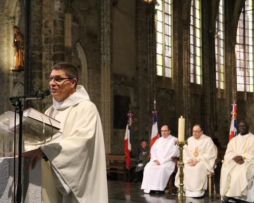 1711_Pour les victimes de toutes les guerres 7