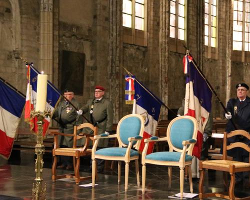 1711_Pour les victimes de toutes les guerres 20