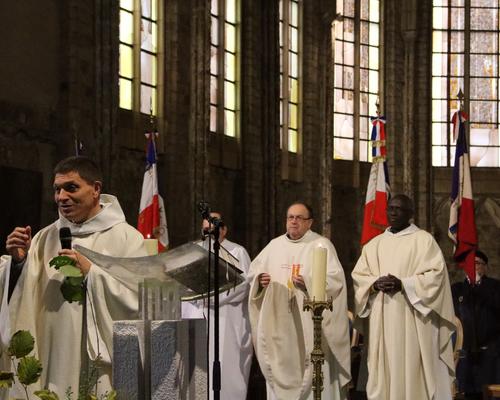 1711_Pour les victimes de toutes les guerres 25