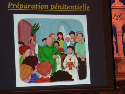 L'eau bénite invite à la purification.
Par elle, le Seigneur est prêt à nous accorder cette purification..
