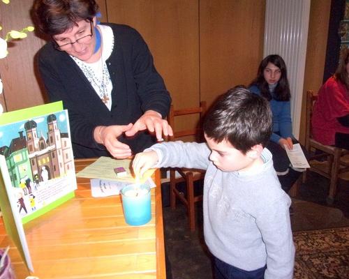 3 Enfant et la bougie