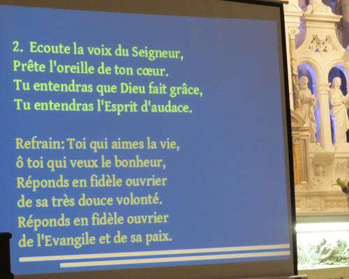 Début de la Messe de cette 3ème étape du "Chemin vers la Ière communion"