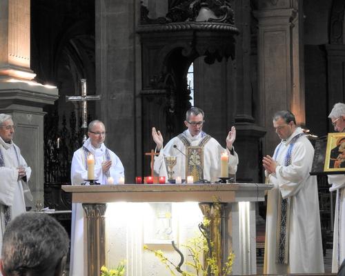 Rel. Ste Bern. JCM Dom AG (4)