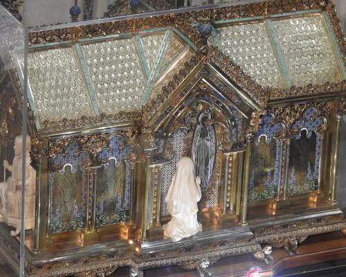 Rel. Ste Bern. JCM Dom AG (24)