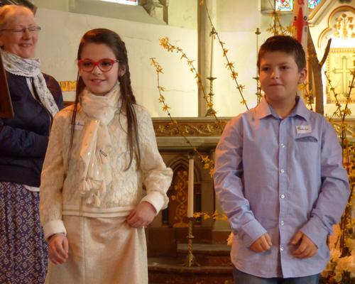 1eres communions Neuville 2018 (45)