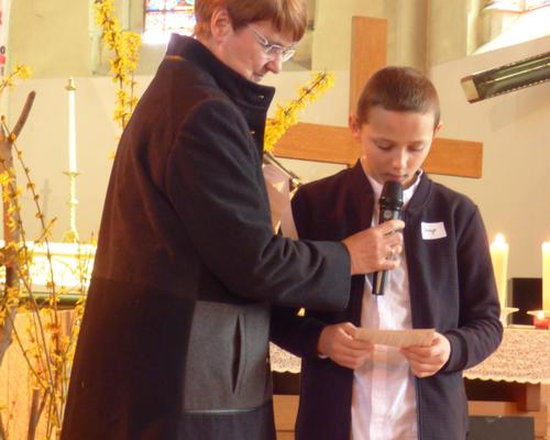 1eres communions Neuville 2018 (41)