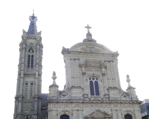 1eres communions 2018 cathedrale (1)