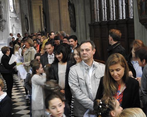 1eres communions 2018 cathedrale (45)