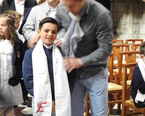1eres communions 2018 cathedrale (59)