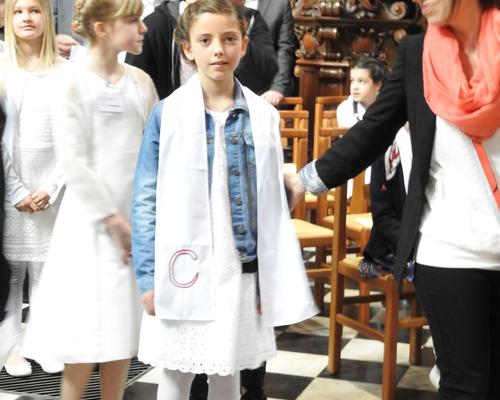 1eres communions 2018 cathedrale (78)