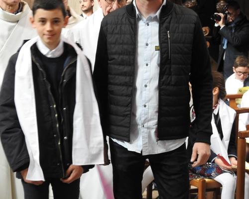 1eres communions 2018 cathedrale (92)