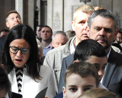 1eres communions 2018 cathedrale (112)