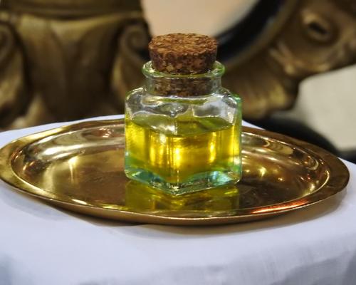1eres communions 2018 cathedrale (125)