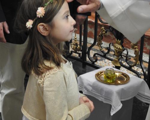 1eres communions 2018 cathedrale (147)