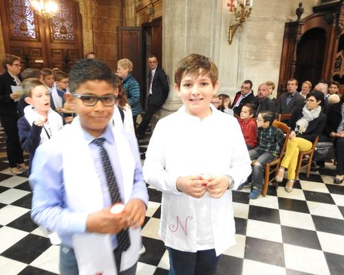1eres communions 2018 cathedrale (158)