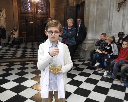 1eres communions 2018 cathedrale (163)