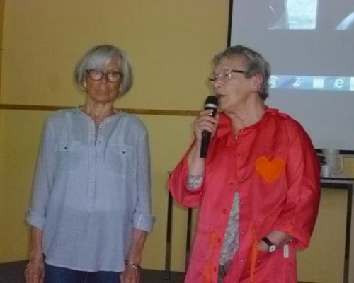 Mmes Hémez et Delquignies "dames roses" à l'hôpit