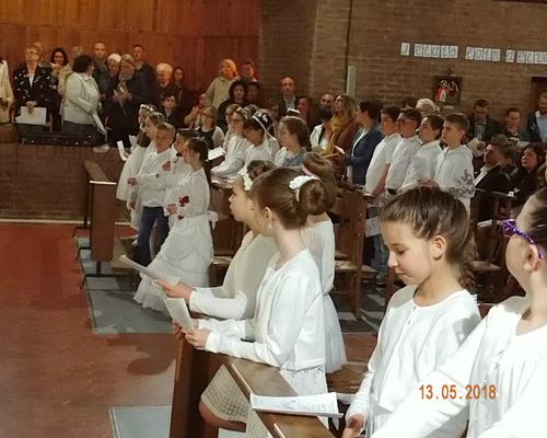 13-05-2018-1ere communion (10)