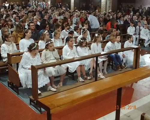 13-05-2018-1ere communion (14)