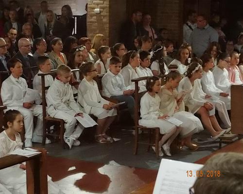 13-05-2018-1ere communion (16)