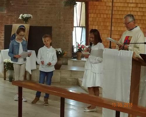 13-05-2018-1ere communion (21)