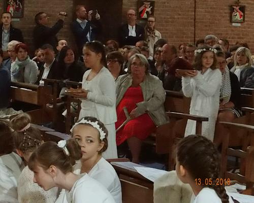13-05-2018-1ere communion (36)