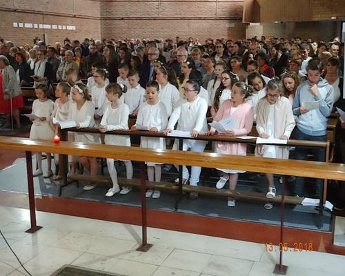 13-05-2018-1ere communion (44)
