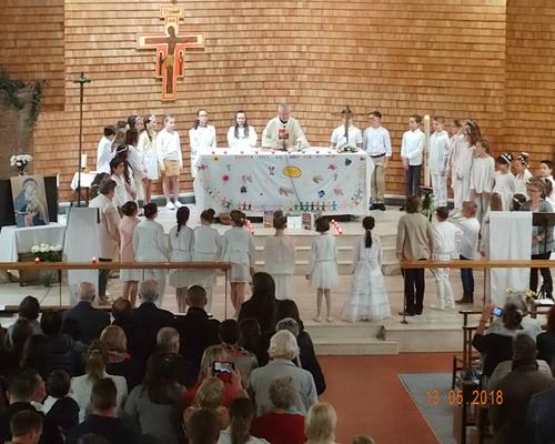 13-05-2018-1ere communion (56)