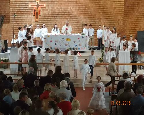 13-05-2018-1ere communion (61)