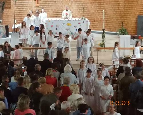 13-05-2018-1ere communion (67)