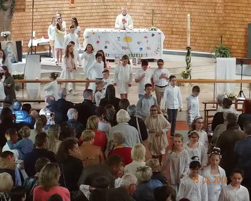 13-05-2018-1ere communion (68)