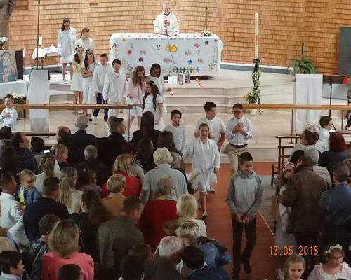 13-05-2018-1ere communion (69)