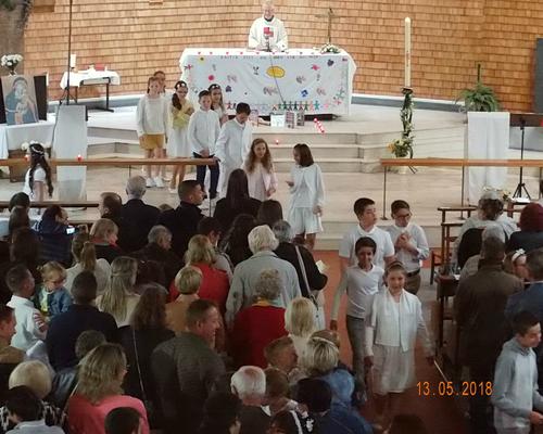 13-05-2018-1ere communion (70)