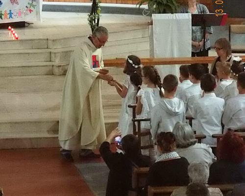 13-05-2018-1ere communion (87)