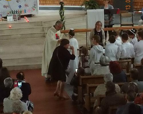 13-05-2018-1ere communion (97)