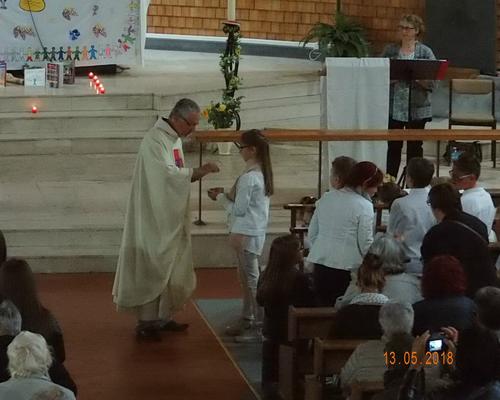 13-05-2018-1ere communion (108)