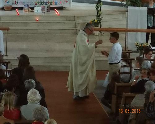 13-05-2018-1ere communion (114)