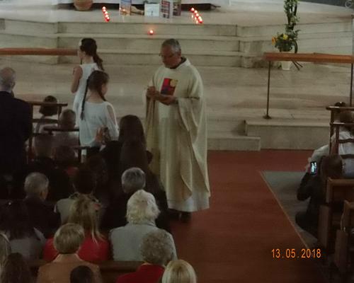 13-05-2018-1ere communion (118)