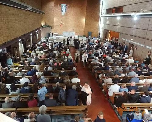 13-05-2018-1ere communion (120)