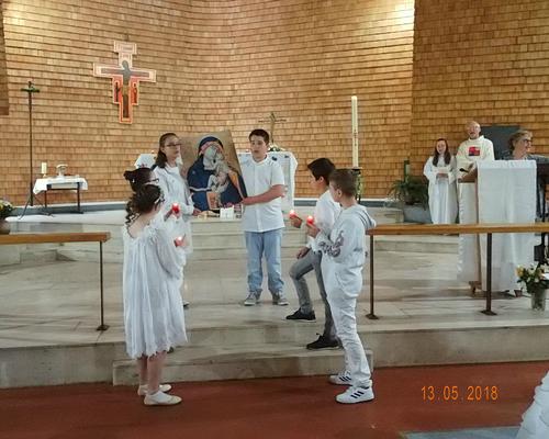 13-05-2018-1ere communion (130)
