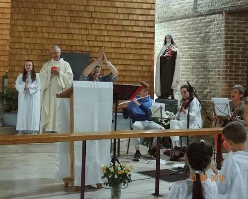 13-05-2018-1ere communion (134)